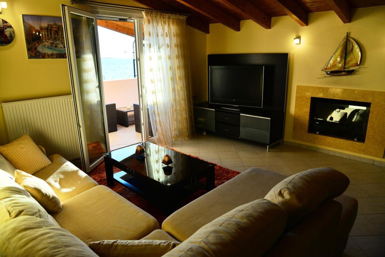 Sea View Luxury Apartment Plataria Exteriör bild